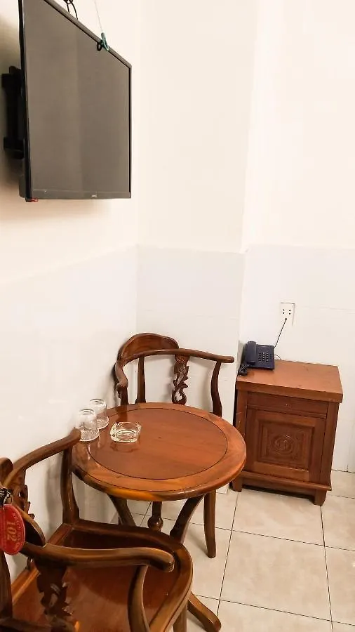 Oyo 751 K300 Hotel Ho Chi Minh City